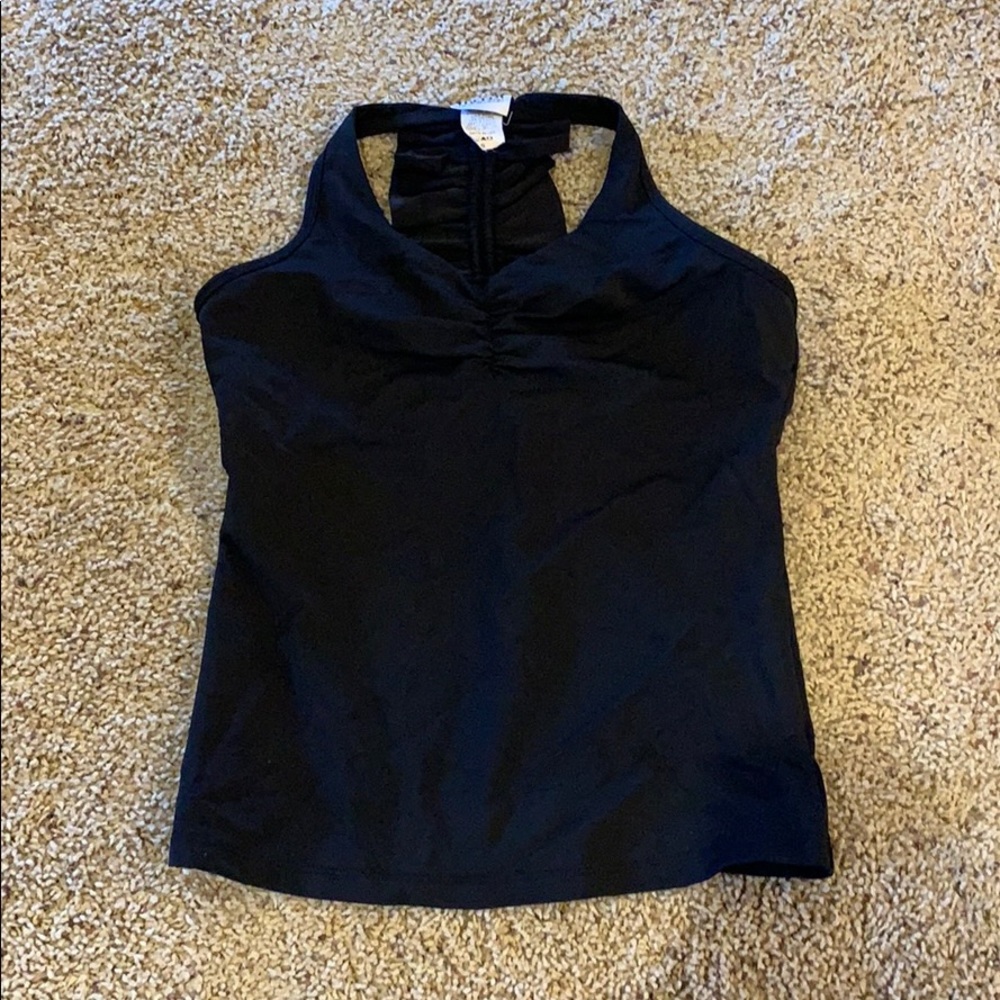 A workout top